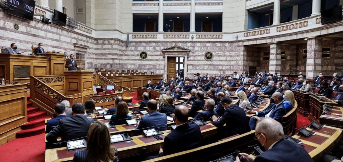 ND MPs vs Local Mayors: Εσωκομματικός «εμφύλιος» στη ΝΔ! Γαλάζιοι βουλευτές εναντίον Δημάρχων & Αντιπεριφερειαρχών - Γιατί οι βουλευτές της επαρχίας φοβούνται τους «τοπικούς άρχοντες»