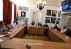 MYKONOS TICKER- Mykonos Governance Reset: Η θεσμική επανεκκίνηση του Δήμου Μυκόνου - Η συνεδρίαση που καθορίζει τη Νέα Αρχιτεκτονική Διακυβέρνησης με εκλογή Προεδρείου και Δημοτικής Επιτροπής