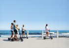 E-Scooter Crackdown: Αλλάζουν όλα από αύριο για τα ηλεκτρικά πατίνια! Νέοι κανόνες, ηλικιακά όρια, υποχρεωτική ασφάλιση και αυστηρά πρόστιμα!