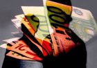 Tax Crackdown: Στο στόχαστρο ο Τουρισμός! Πώς «χτενίζονται» τραπεζικές πιστώσεις που δεν δικαιολογούνται, εμβάσματα, λογαριασμοί φυσικών προσώπων!