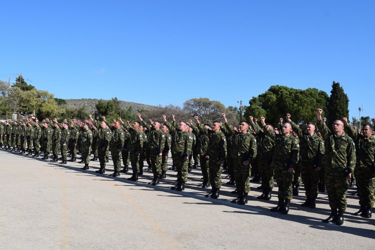 Military Conscription: Εκδόθηκε η πρόσκληση του ΓΕΣ για την κατάταξη στο Στρατό Ξηράς με την 2026 Γ’/ΕΣΣΟ - Ημερομηνίες, οδηγίες & δικαιολογητικά