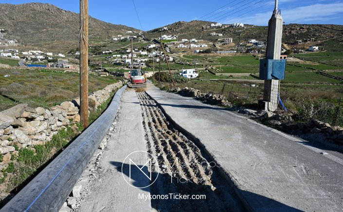  Συνεχίζονται οι Εργασίες Ασφαλτοκοπής στο Μαράθι - Ο Αγωγός Προχωρά