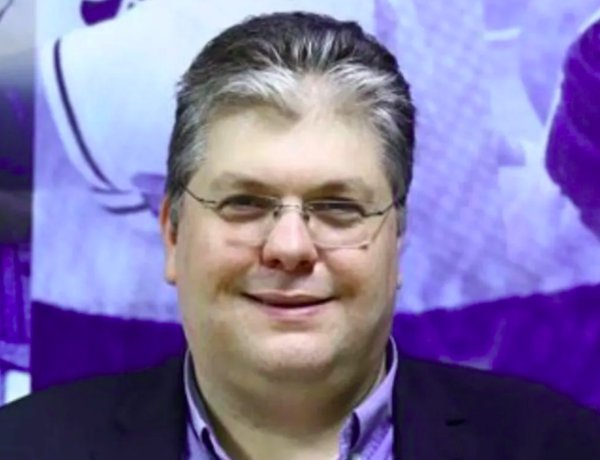 Hellenic Basketball Federation - Άγγελος Παπανικολάου: Νέος πρόεδρος της Ελληνικής Ομοσπονδίας Καλαθοσφαίρισης μετά την παραίτηση Βαγγέλη Λιόλιου - Τέσσερις παραιτήσεις και ανασύνθεση του ΔΣ