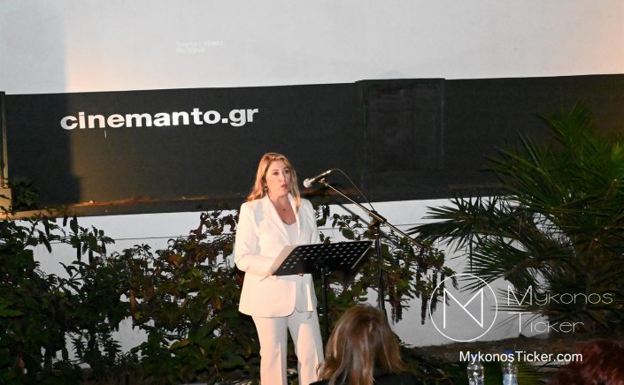 Mykonos Textile Heritage - Μαριγούλα Αποστόλου: «Να μην αφήσουμε αυτό το νήμα να κοπεί» - Η υφαντική γίνεται ζωντανή γνώση