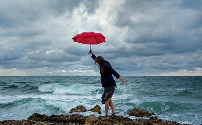 Severe Weather Alert: Έκτακτο δελτίο επιδείνωσης καιρού! Διήμερο με ισχυρές βροχές και ισχυρούς ανέμους έως 8 bf στο Αιγαίο - Οι περιοχές που θα «χτυπηθούν»!