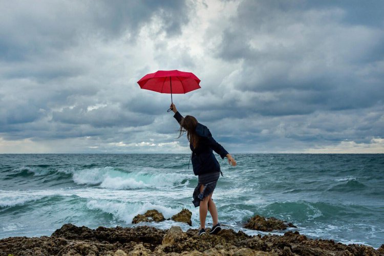 Severe Weather Alert: Έκτακτο δελτίο επιδείνωσης καιρού! Διήμερο με ισχυρές βροχές και ισχυρούς ανέμους έως 8 bf στο Αιγαίο - Οι περιοχές που θα «χτυπηθούν»!